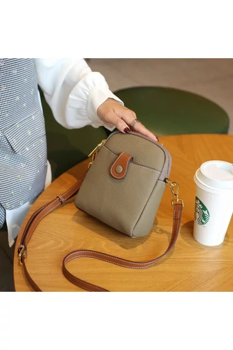 Geantă Crossbody Mini Bonluo Din Piele Cafenie Naturală Dimensiune (20*14*8cm)
